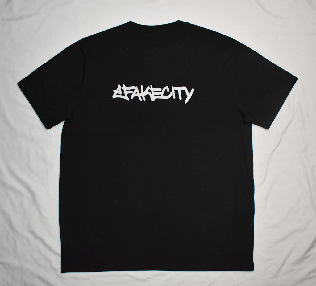 Monochrome Woman Looking Up – Black Tee