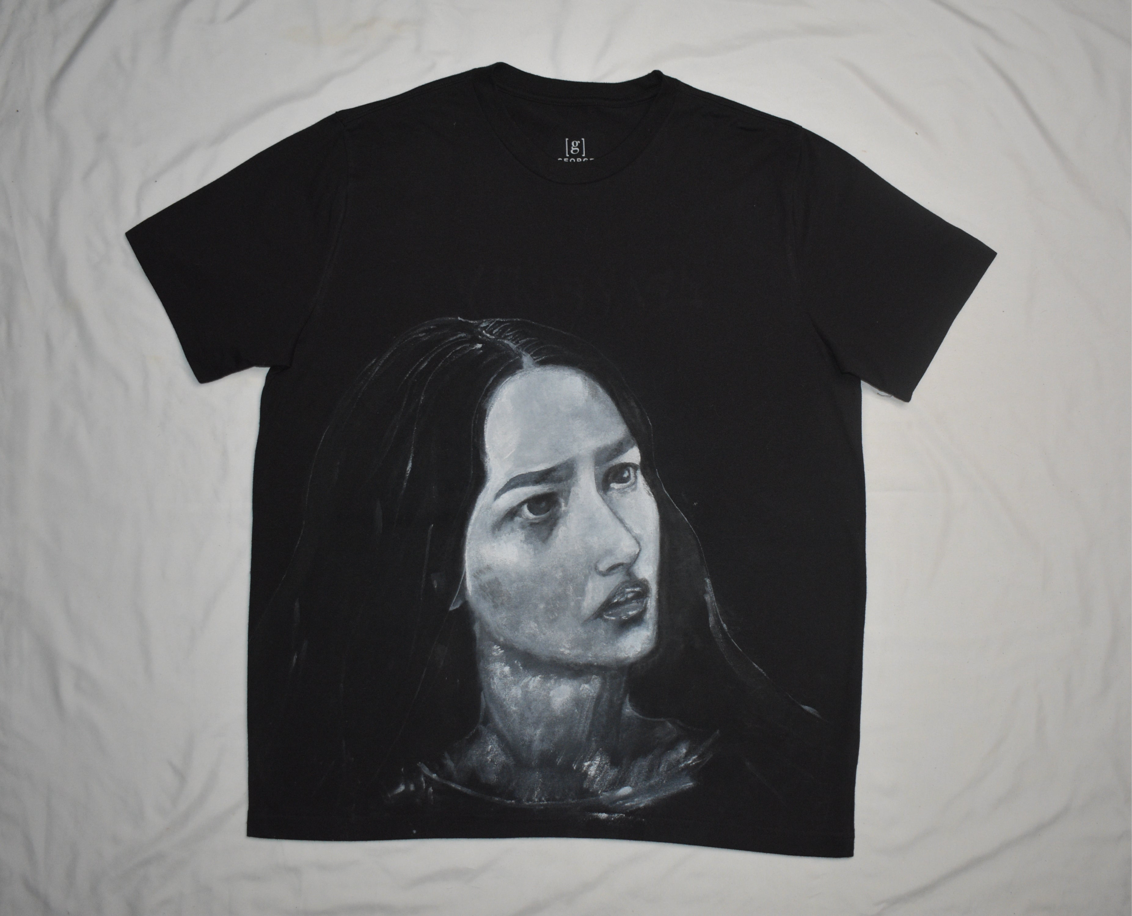 Monochrome Woman Looking Up – Black Tee