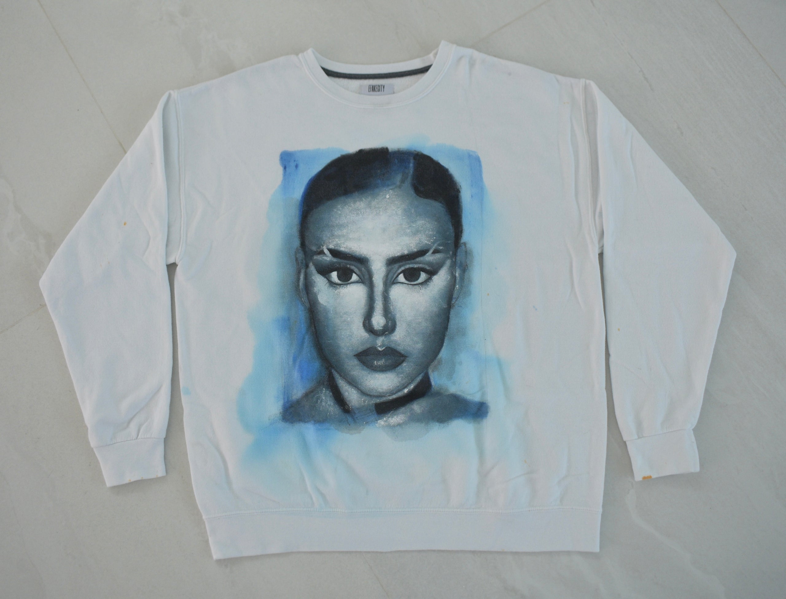 Blue Aura Woman – White Crewneck